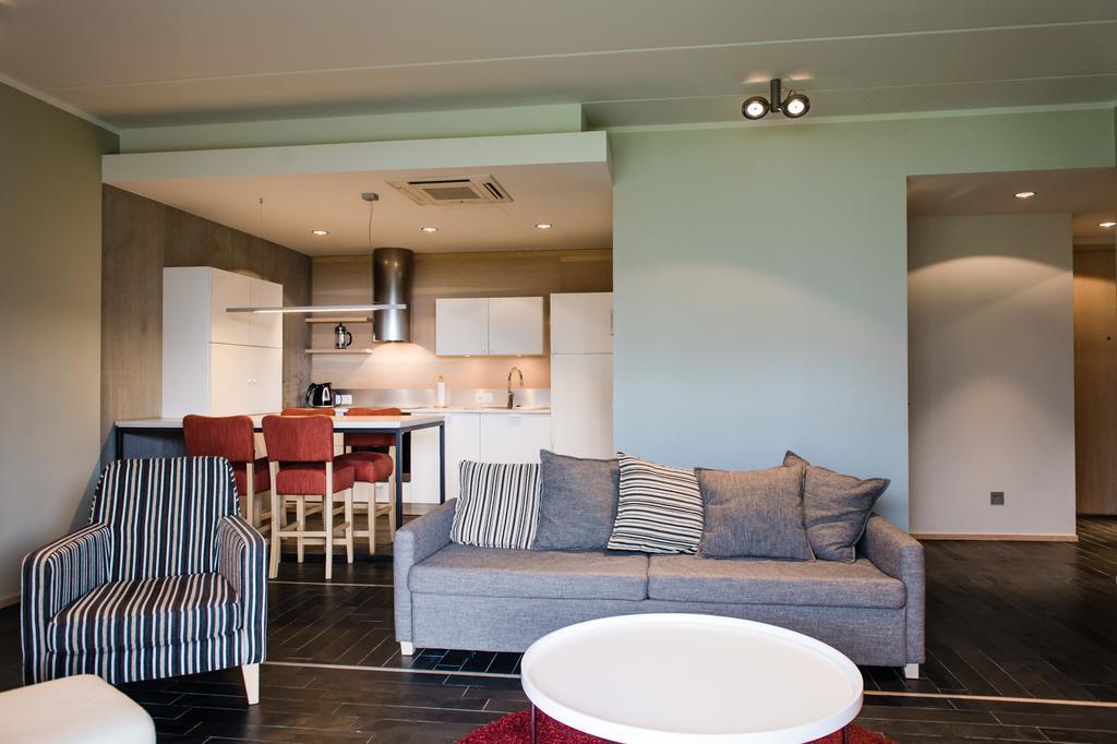 Kuressaare Marina Apartment エクステリア 写真